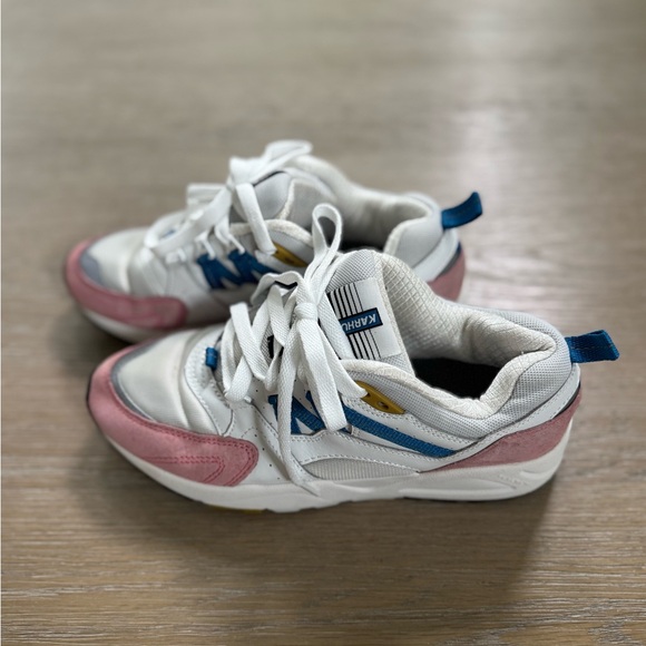 Anthropologie Karhu Fusion 2.0 women’s athletic causal Sneakers shoes size 7 - Picture 2 of 8